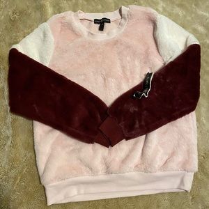 Colorblock Almost Famous cozy fuzzy sweater